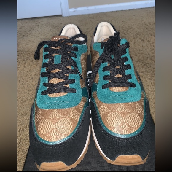 Coach x Keith Haring Runners - Picture 2 of 6